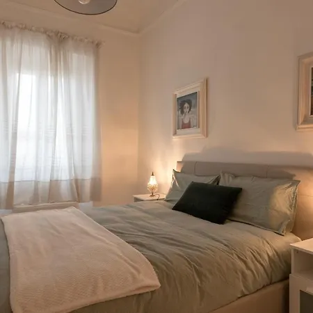 Gallery Art Apartment In San Frediano Florenz Exterior foto