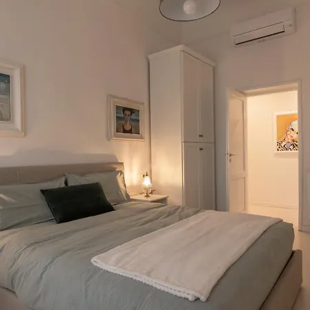 Gallery Art Apartment In San Frediano Florenz Exterior foto